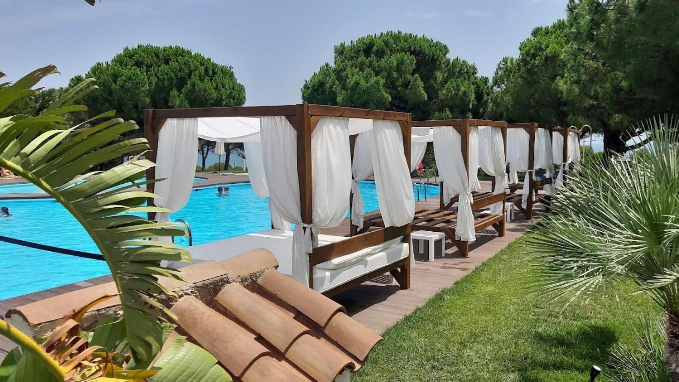 Paradise In Font Nova *
